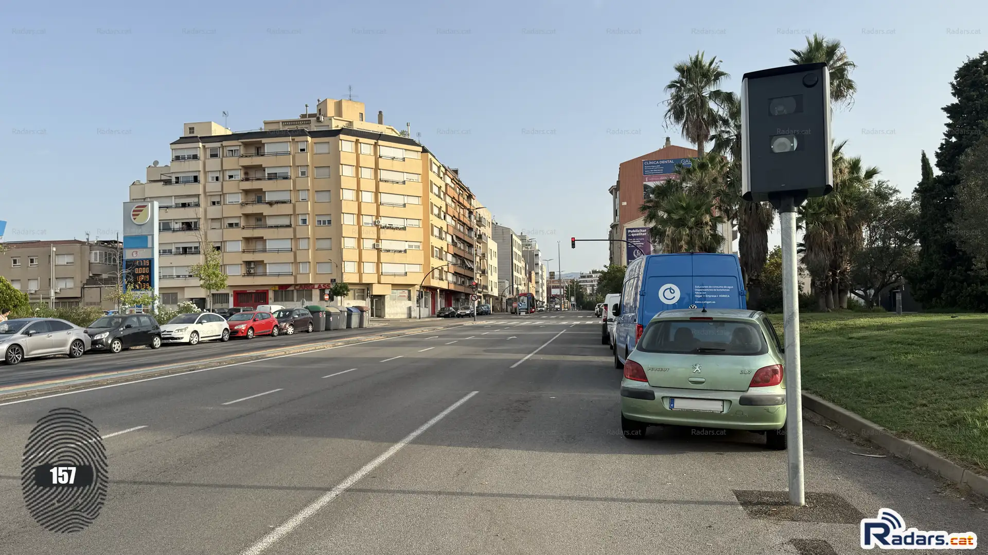 Fotografia Radar Velocitat Multaradar C Terrassa Rambleta de Pare Alegre - Primer pla posterior amb la via